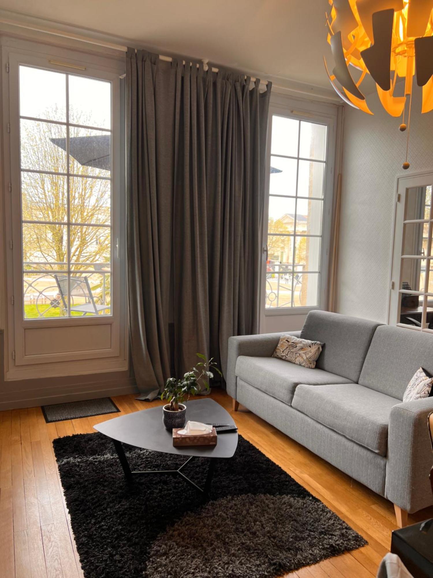 La Colbertine - Charming Apartment In Place Colbert 罗什福尔 外观 照片