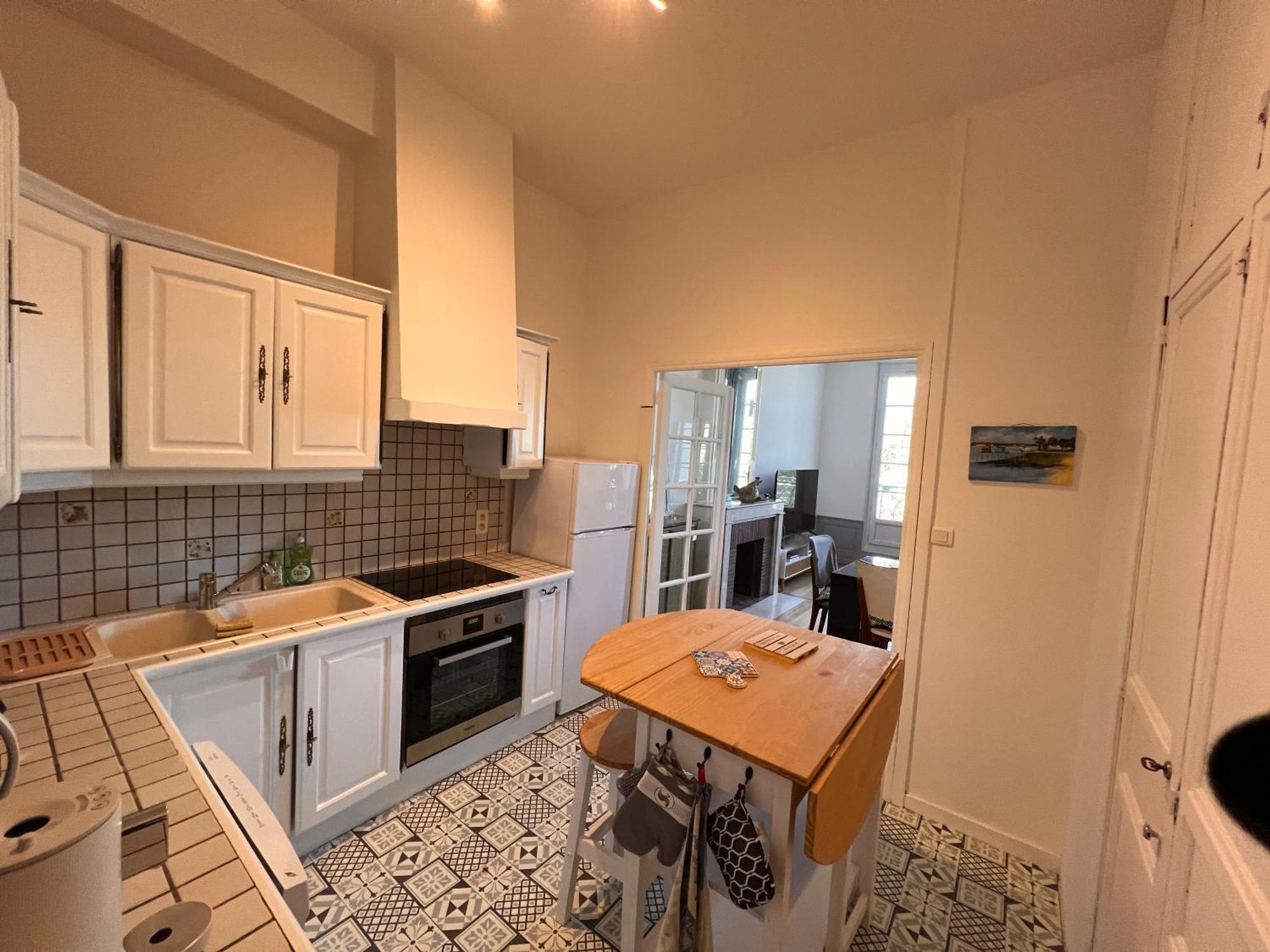 La Colbertine - Charming Apartment In Place Colbert 罗什福尔 外观 照片